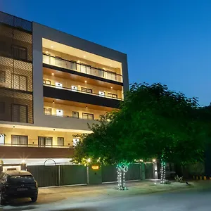 https://perch-service-apartment-dlf-cyber-city.top-gurgaonhotels.com